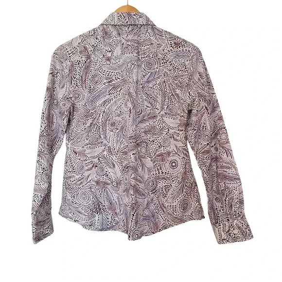 Foxcroft Women's Button-Up Top 8P Shaped White and Purple Wrinkle Free Collared - Picture 2 of 8